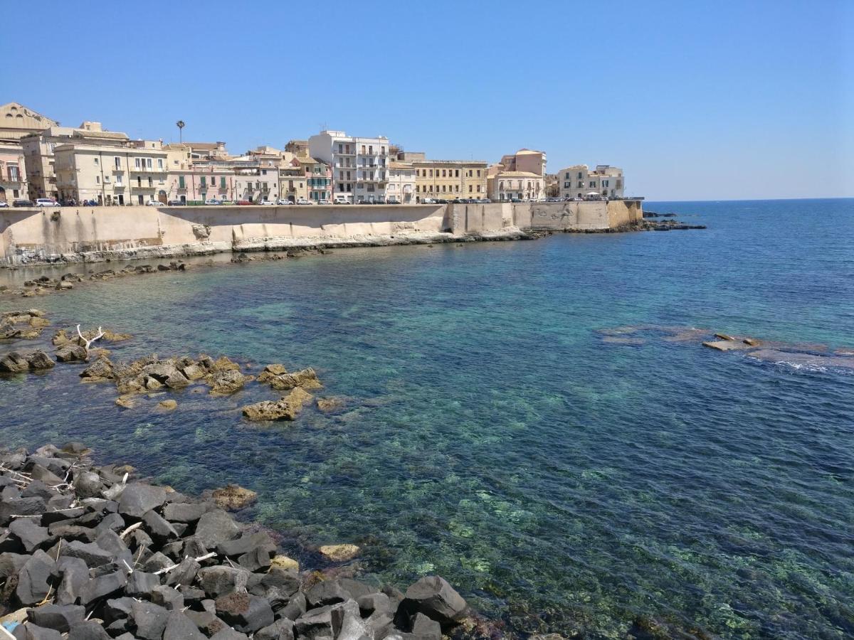 Ortigia Porta Del Mare Apartment Syracuse Exterior foto